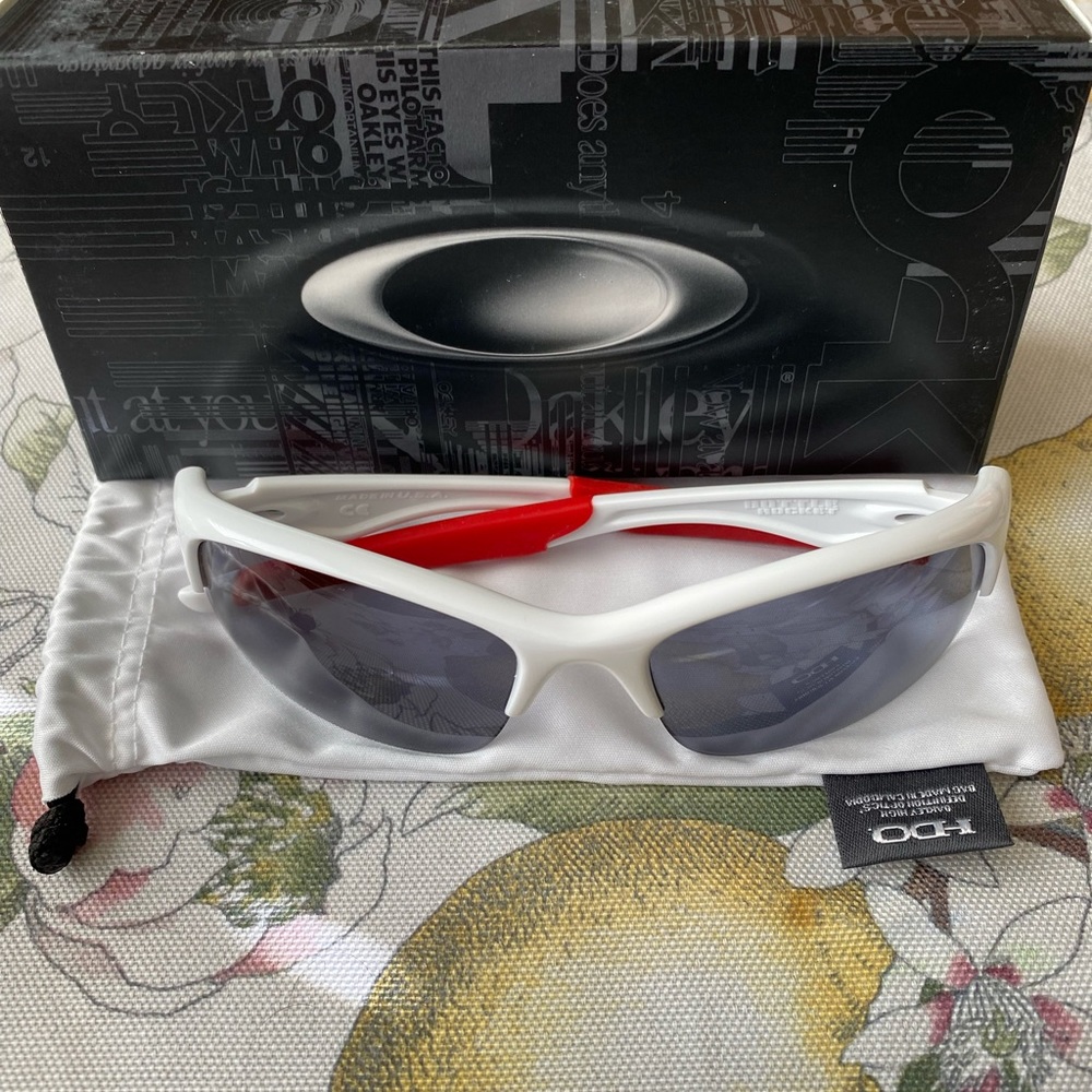 There Oakley and there color white and gray